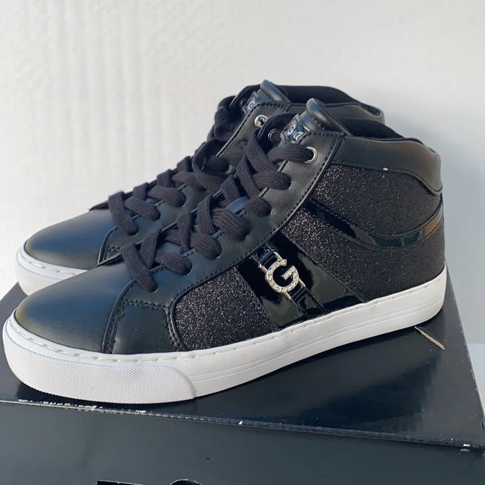 New G by GUESS Gettie Glitter Sneakers SZ 9